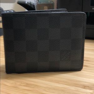Men’s Louis Vuitton Damier Graphite Bifold Wallet